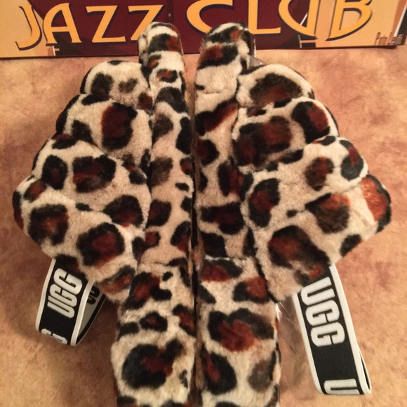 UGG NIB AUTHENTIC “YEAH” LEOPARD DESIGN CUTE SLIPPERS - Picture 3 of 8